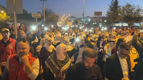 Diyarbakır'da Öcalan yürüyüşüne polis müdahalesi