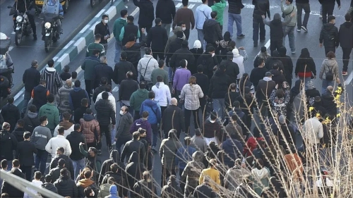 Donald Trump: İran eylemcilere saldırırsa Amerika devreye girecek