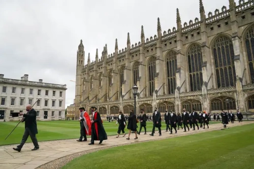 Dünyanın en iyi üniversiteleri Türk gençleri için yarışıyor