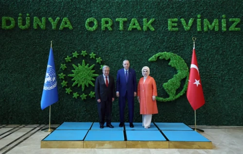 Erdoğan, Guterres'e Atatürk Uluslararası Barış Ödülü'nü takdim etti
