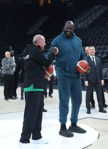 Erdoğan NBA efsanesi Shaquille O'Neal'i ağırladı: İşte o anlar