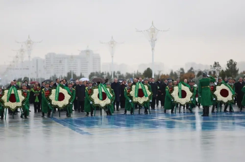 Erdoğan'dan Türkmenistan'da önemli barış mesajları