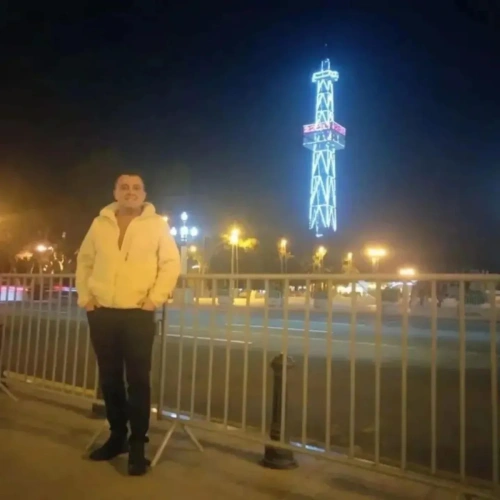 Eşi, şehit İlker Aykut'un parkasını giyerek vedalaştı