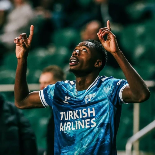 Fenerbahçe Anthony Musaba transferini bitirdi: 4.5 yıllık imza