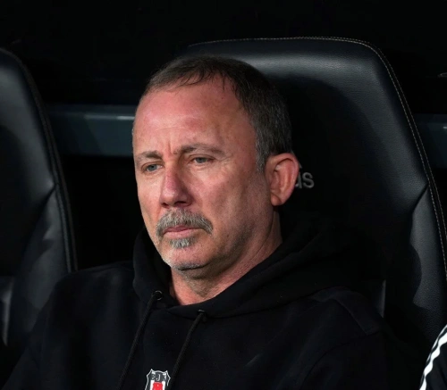 Fenerbahçe, Beşiktaş deplasmanında 2-0'dan geri döndü: 3-2