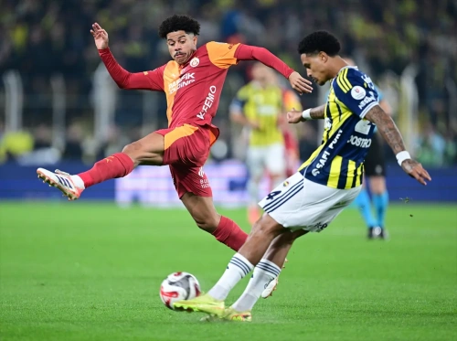 Fenerbahçe-Galatasaray derbisi 1-1 berabere sona erdi