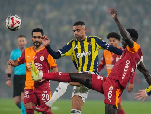 Fenerbahçe-Galatasaray derbisi 1-1 berabere sona erdi