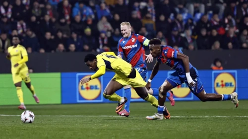 Fenerbahçe, Plzen maçının hakemini UEFA'ya şikayet etti