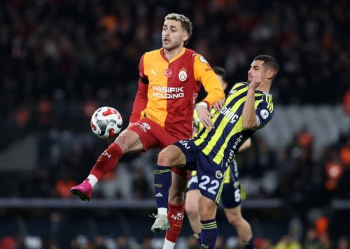 Fenerbahçe, Süper Kupa'da Galatasaray'ı 2-0 yendi ve şampiyon oldu