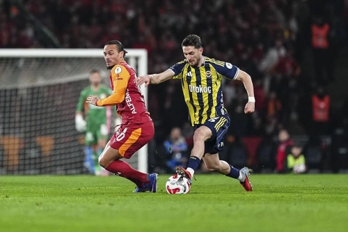Fenerbahçe, Süper Kupa'da Galatasaray'ı 2-0 yendi ve şampiyon oldu