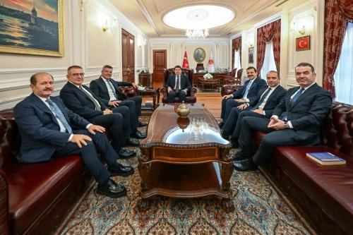 Fenerbahçe'den Yandaş forması iddialarına yanıt geldi