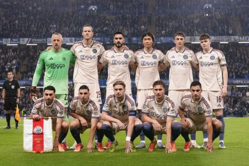 Galatasaray Amsterdam'da: Ajax maçı ilk 11'leri belli oldu