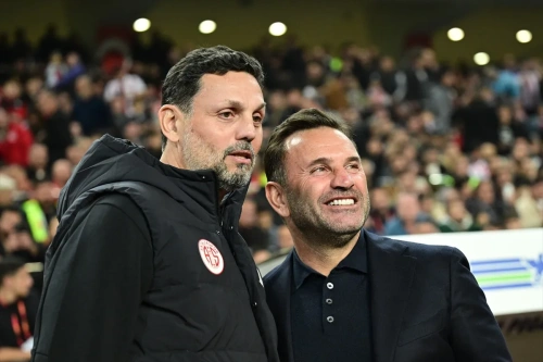 Galatasaray, Antalyaspor deplasmanında farklı kazandı: 4-1