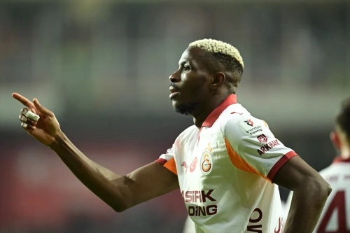 Galatasaray, Antalyaspor deplasmanında farklı kazandı: 4-1