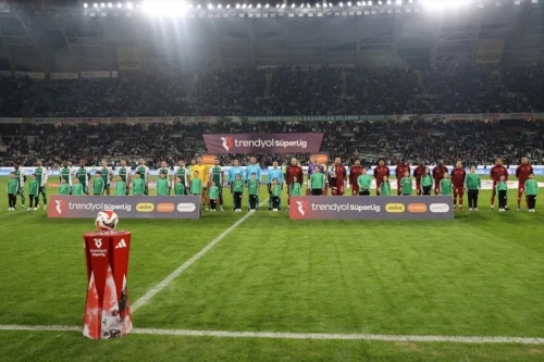 Galatasaray deplasmandа yıkıldı: Konyaspor'a 2-0 mağlubiyet