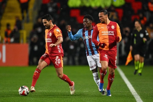 Galatasaray, Trabzonspor'u 4-1 yenerek finale yükseldi