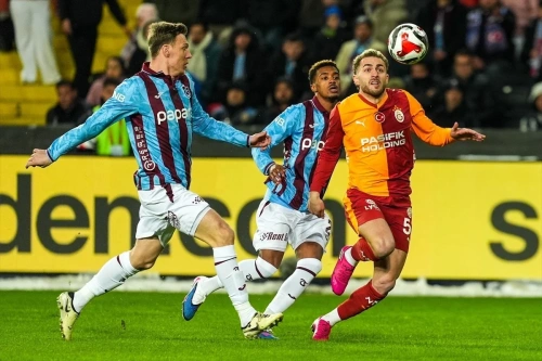 Galatasaray, Trabzonspor'u 4-1 yenerek finale yükseldi