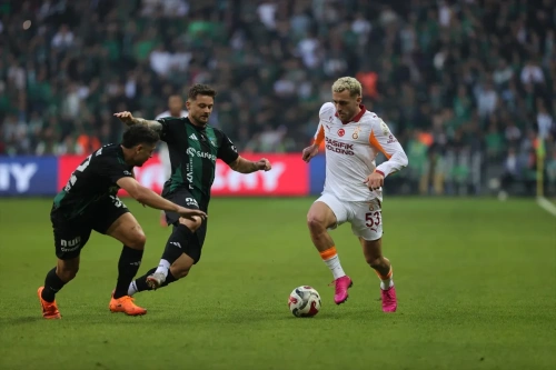 Galatasaray'a Kocaelispor şoku: Lider ilk yenilgisini aldı