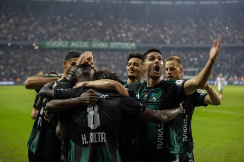 Galatasaray'a Kocaelispor şoku: Lider ilk yenilgisini aldı