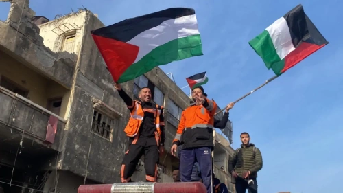 Gazze'de tarihi gün: Ateşkes resmen başladı