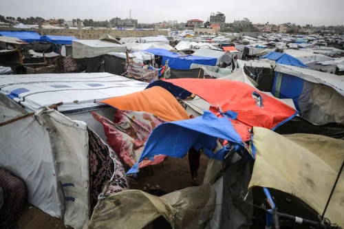 Gazze'deki insanlık dramı: TRT çadırlardaki yaşamı belgeledi