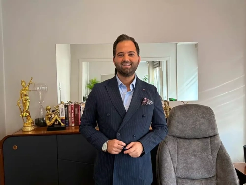 Gece 03.00'te çekilen kredi için banka tazminat ödedi