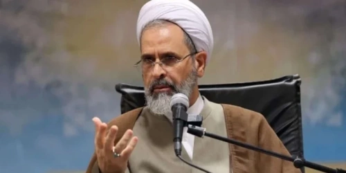 Hamaney sonrası İran'da liderlik boşluğu: Ayetullah Arafi kim?