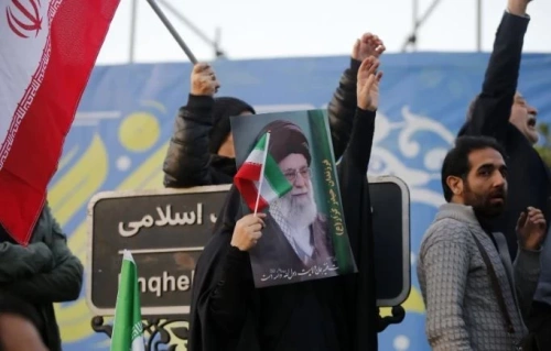 Hamaney'in ölümü İran sokaklarını ayağa kaldırdı: 40 günlük ulusal yas ilan edildi