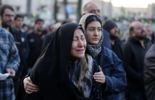 Hamaney'in ölümü İran sokaklarını ayağa kaldırdı: 40 günlük ulusal yas ilan edildi