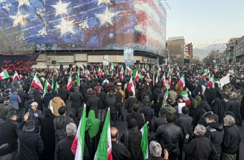 Hamaney'in ölümü İran sokaklarını ayağa kaldırdı: 40 günlük ulusal yas ilan edildi