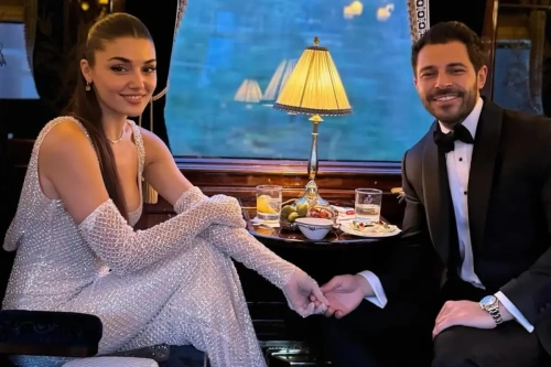 Hande Erçel'den ayrılık sonrası anlamlı paylaşım: Beni özledin mi?