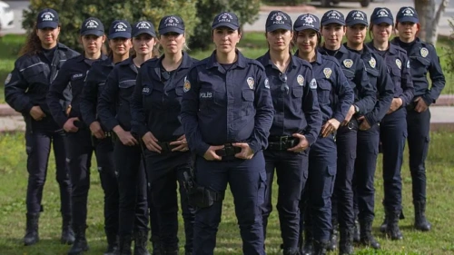 İçişleri Bakanı'ndan polislere müjde: 2. Şark görevi zorunluluğu kalkıyor