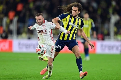 İki maçlık hasret bitti: Fenerbahçe Samsunspor'u devirdi