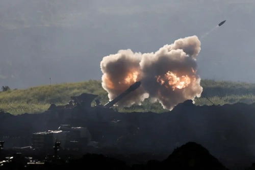 İran Dimona'yı vurdu: Nükleer santral bölgesine füze isabet etti