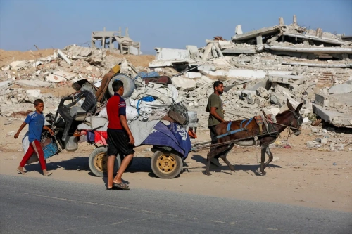 İsrail saldırıları Gazze'de yeni göç dalgası başlattı