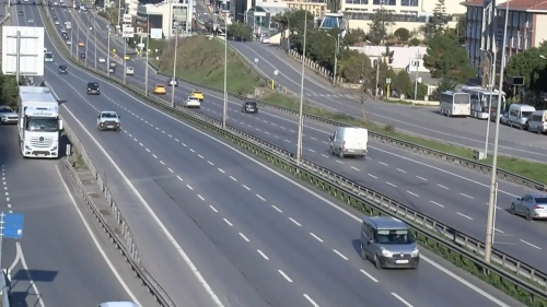 İstanbul'da yılbaşı sakinliği: Trafik yüzde 1'e geriledi
