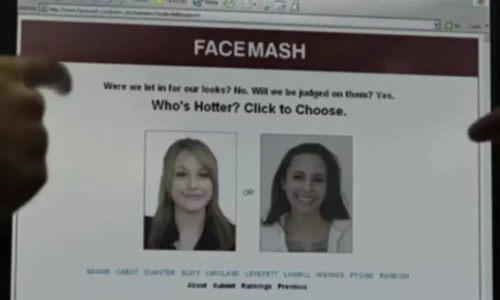 İzmir Ekonomi Üniversitesi'nde skandal: Kız öğrenciler oylamaya tabi tutuldu