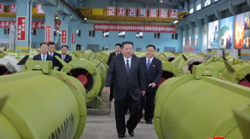 Kuzey Kore'den dünyaya gözdağı: Füze ve mermi üretimi artırılacak