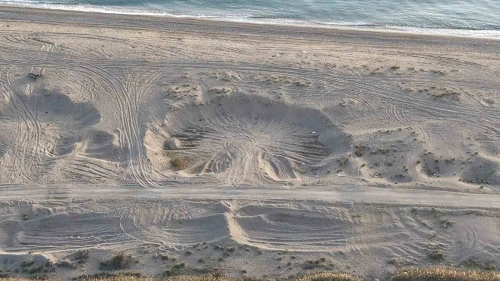 Manavgat sahillerinde kum hırsızlığı skandalı: Sahil kum ocağına döndü