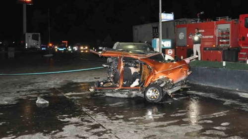 Manisa'da dehşet! Bir aile yok oldu, katliam gibi kaza kamerada!