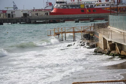 Marmara kıyıları çöküyor: 1.6 milyon kişi fırtına ve erozyon tehlikesinde!