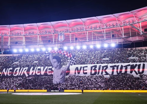 Osimhen'in golüyle Galatasaray derbiden galip ayrıldı