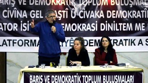 PKK'lı terörist Çetin Arkaş, tahliye sonrası illerde konferans düzenliyor