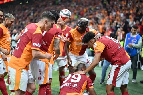 Rıdvan Dilmen'den Galatasaray-Fenerbahçe analizi