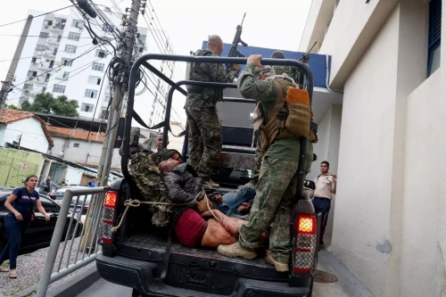 Rio de Janeiro'da tarihin en kanlı polis operasyonu: 64 ölü