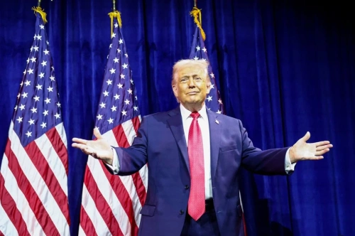 Rıza Pehlevi protestoculara 'ABD'den yardım geliyor' mesajı verdi