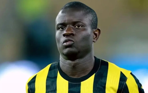 Ronaldo krizi Fenerbahçe'nin Kante transferini durdurdu