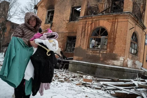 Rusya'dan Ukrayna'ya Oreşnik füze saldırısı: Binlerce ev elektriksiz kaldı