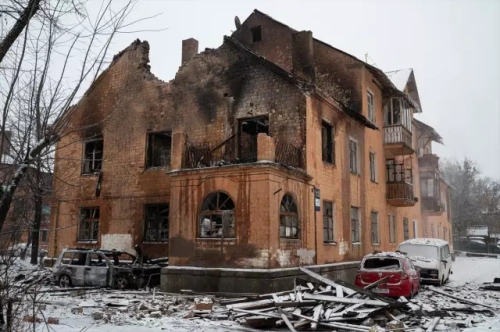 Rusya'dan Ukrayna'ya Oreşnik füze saldırısı: Binlerce ev elektriksiz kaldı