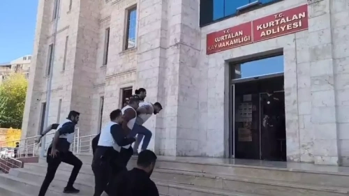 Siirt'te aile katliamı: Hamile eşini ve amcasını öldürdü, 3 kişiyi yaraladı